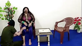 Shilpabhabhi's intense scene with boss in Indian hardcore video